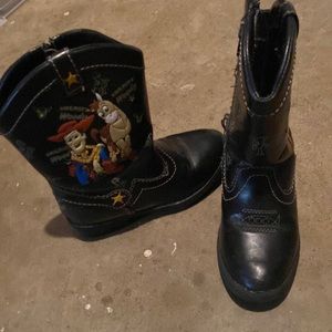 Light up woody boots